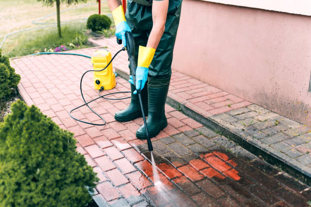 Best Commercial Pressure Washing  in Amelia, OH